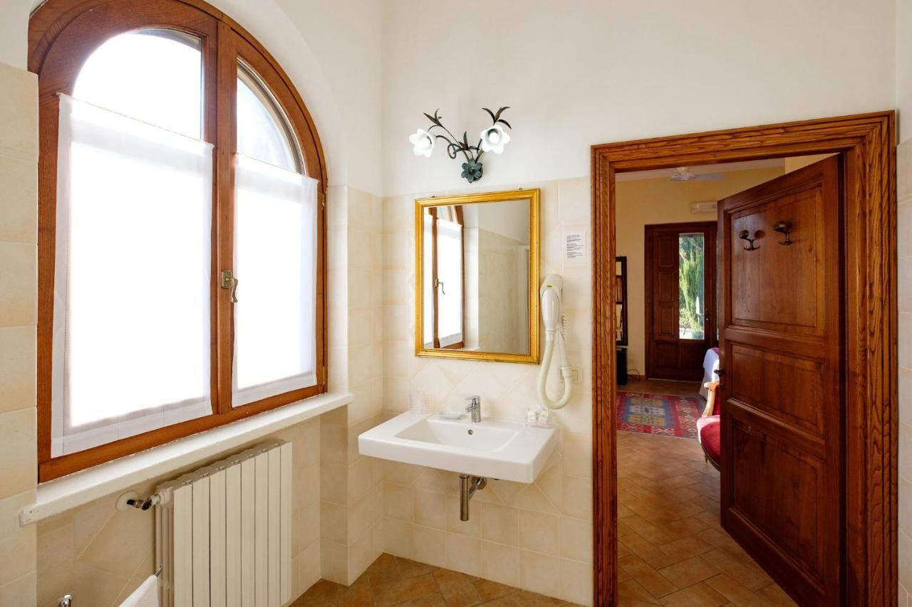 B&B Villa Giulia Saturnia Exteriör bild